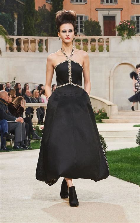 chanel haute couture wikipedia|Chanel haute couture 2019 price.